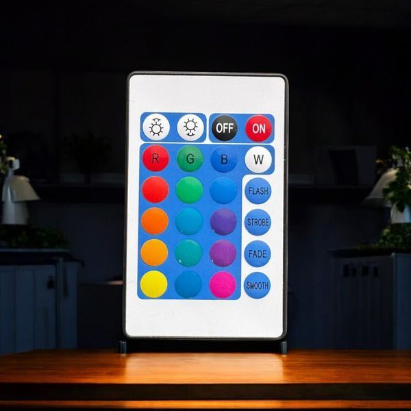 Светильник с RGB-подсветкой и пультом управления 2548930331 фото
